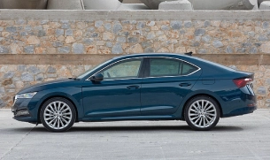 Автомобили лифтбеки в Ставрополе